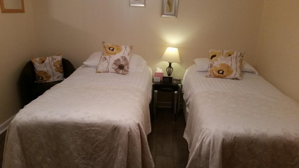 ستانستيد ماونتفيتشت Latchmead Bed & Breakfast المظهر الخارجي الصورة